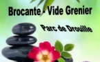 Brocante vide grenier du Cancer au bien être 