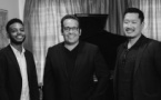 MANUEL VALERA trio : MANUEL VALERA : piano, YASUSHI NAKAMURA contrebasse, MARK WHITFIELD Jr batterie 
