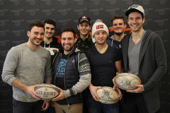Des rugbymen solidaires Des rugbymen solidaires
