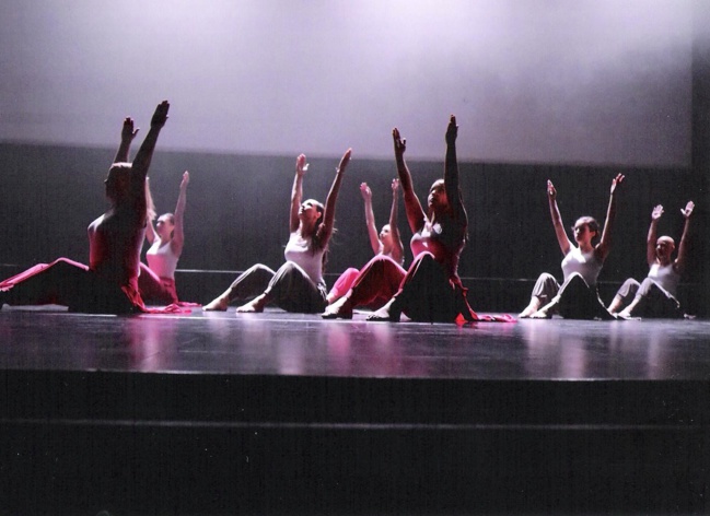 Spectacle Ascen'danse Spectacle Ascen'danse