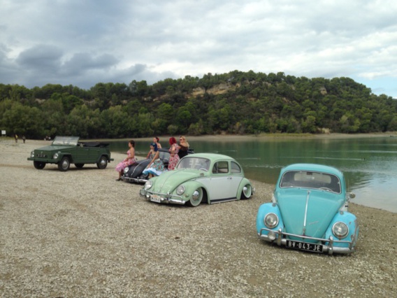 Un rassemblement d'anciennes Volkswagen