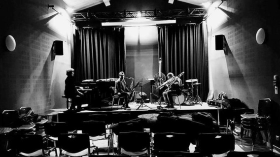 L'Osons Jazz Club fait bouger le département. L'Osons Jazz Club fait bouger le département.