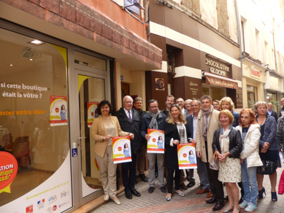 Nouvelle initiative de boutique à l'essai à Manosque