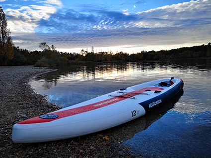 Des tours de paddle au lac des Vannades pour le Téléthon