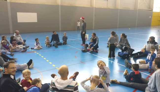 À la découverte du handball À la découverte du handball