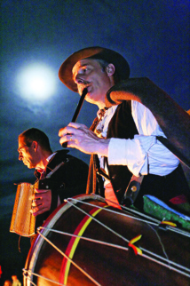 À Manosque, les traditions pascales sont toujours dans le vent… À Manosque, les traditions pascales sont toujours dans le vent…