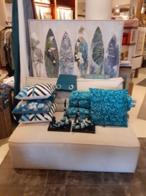 EN AVRIL EVADEZ VOUS CHEZ VOUS! A NEW TRAVEL IN YOUR HOME EN AVRIL EVADEZ VOUS CHEZ VOUS! A NEW TRAVEL IN YOUR HOME