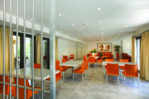 LA MAISON D'AMÉLIE LA MAISON D'AMÉLIE