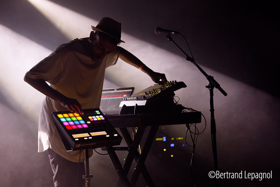 UN MOIS D'OCTOBRE HAUT EN MUSIQUE À LA CAPSULE UN MOIS D'OCTOBRE HAUT EN MUSIQUE À LA CAPSULE
