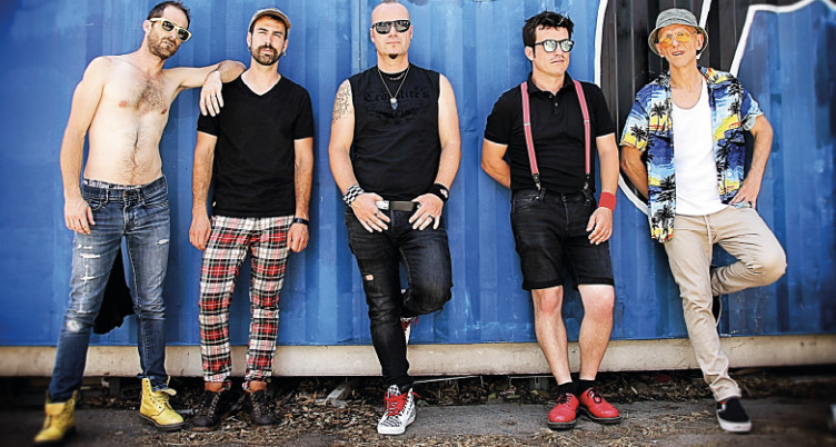 UN DÉBUT D’ANNÉE ROCK’N ROLL À LA CAPSULE ! UN DÉBUT D’ANNÉE ROCK’N ROLL À LA CAPSULE !