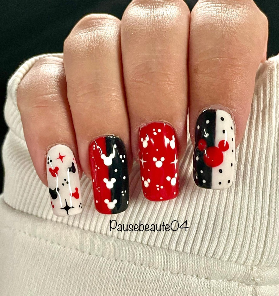 Pause beauté sublime vos ongles et votre regard !