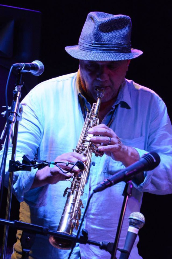 DON BILLIEZ AUX SOIREES DU CHATEAU DON BILLIEZ AUX SOIREES DU CHATEAU