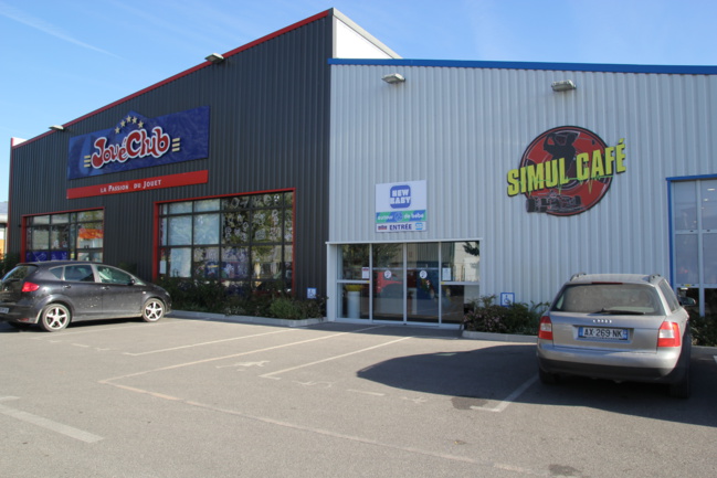 New Baby et Joué Club