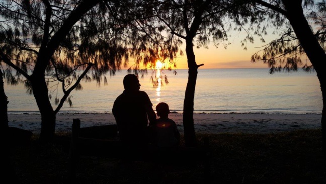 Manosquin à l'étranger : Karine Maurel en Nouvelle Calédonie Manosquin à l'étranger : Karine Maurel en Nouvelle Calédonie