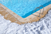 L’hivernage de votre piscine : mode d’emploi