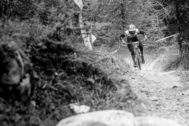 Valentin Brulas, champion de VTT