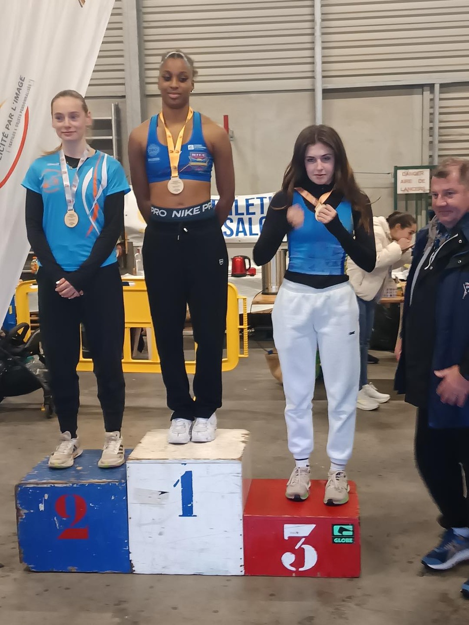 QUOI DE NEUF DU CÔTÉ DE L’EPM ATHLÉTISME MANOSQUE ? QUOI DE NEUF DU CÔTÉ DE L’EPM ATHLÉTISME MANOSQUE ?