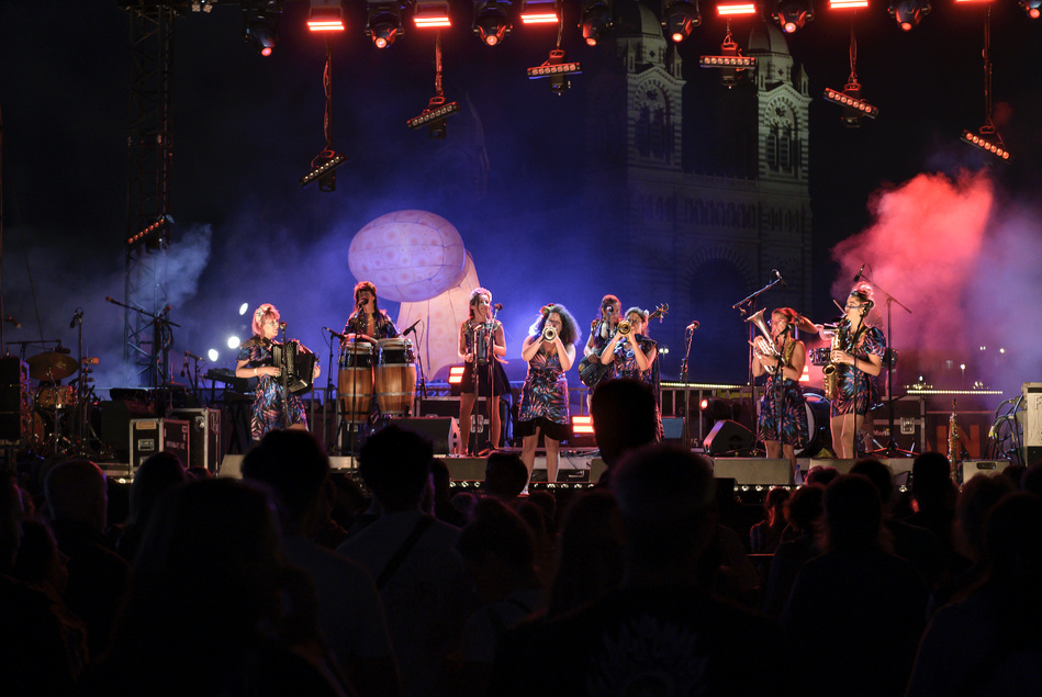 Découvrez le programme à venir ! Découvrez le programme à venir !