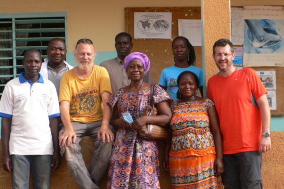 Essentialhuma – Des lunettes pour un sourire Essentialhuma – Des lunettes pour un sourire