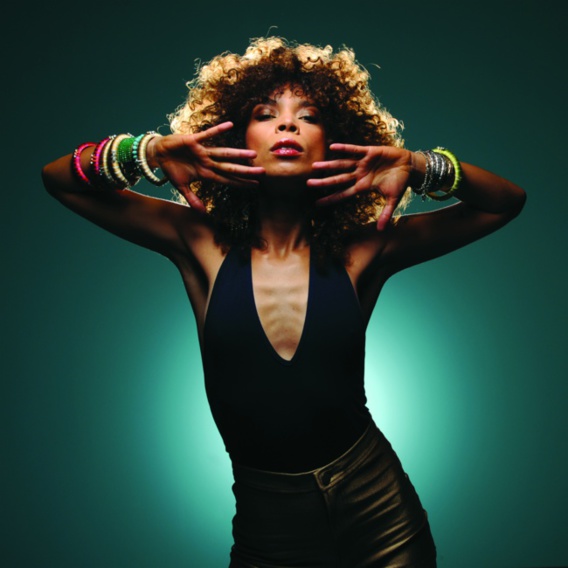 Flavia Coelho à Gréoux le 30 juin Flavia Coelho à Gréoux le 30 juin