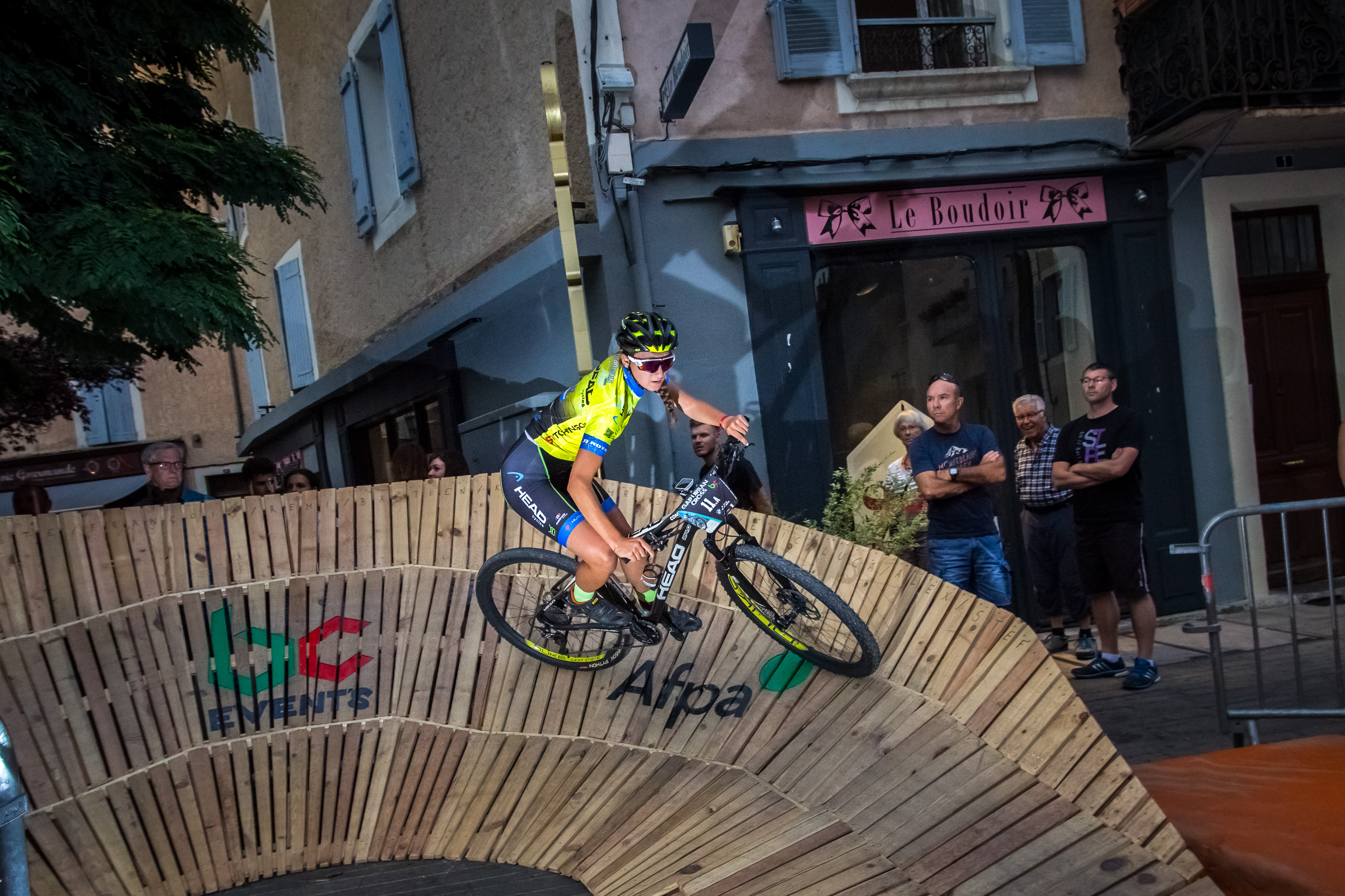 Fun et spectaculaire, l'Urban Cross à Vinon et Gréoux