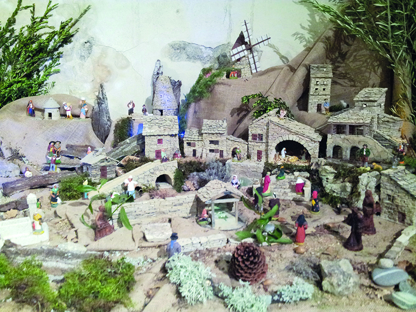 Exposition de crèches à l'Église ND Romigier Manosque