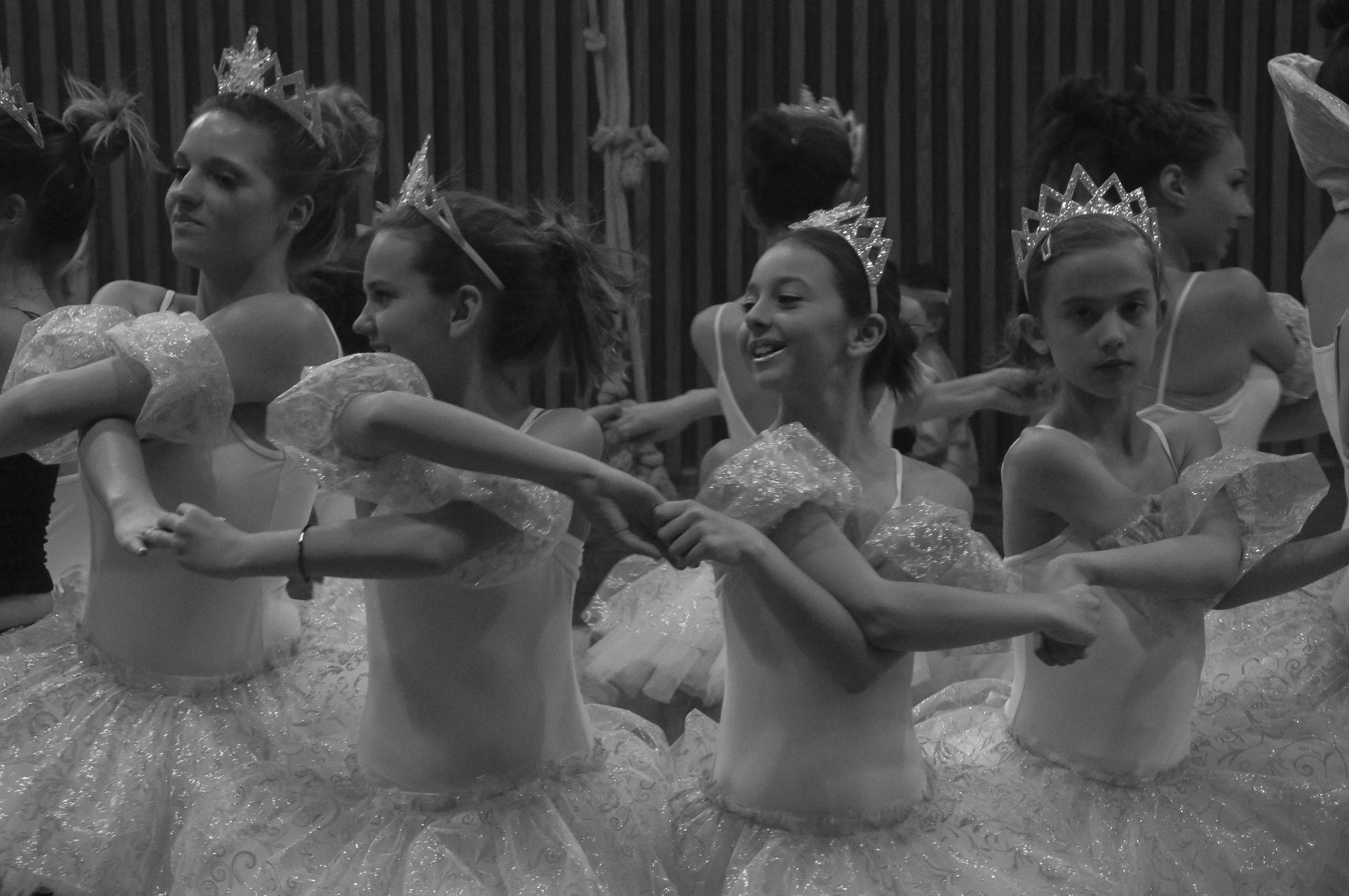 Dance.F’Laure