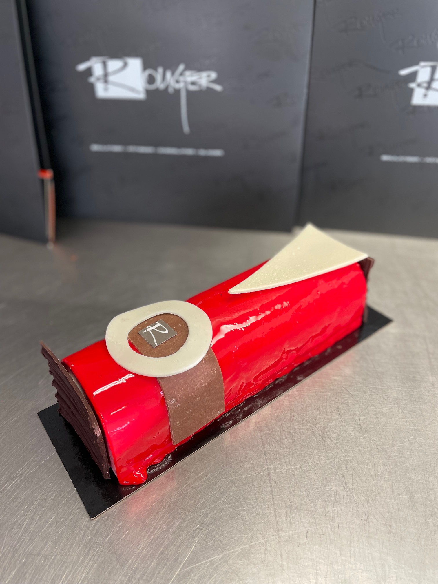 MAISON ROUGER: PAINS BIO, BÛCHES, PÂTISSERIES FINES ET AUTRES GOURMANDISES POUR LES FÊTES ! MAISON ROUGER: PAINS BIO, BÛCHES, PÂTISSERIES FINES ET AUTRES GOURMANDISES POUR LES FÊTES !