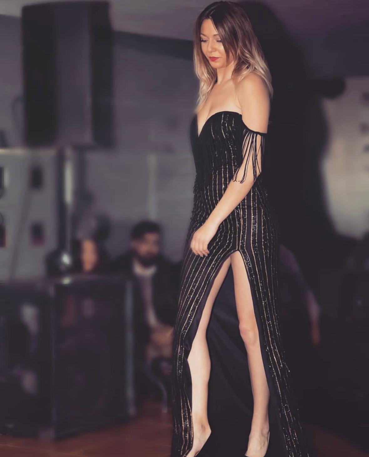 Un nouveau défilé de mode en préparation à la recherche de mannequins ! Un nouveau défilé de mode en préparation à la recherche de mannequins !