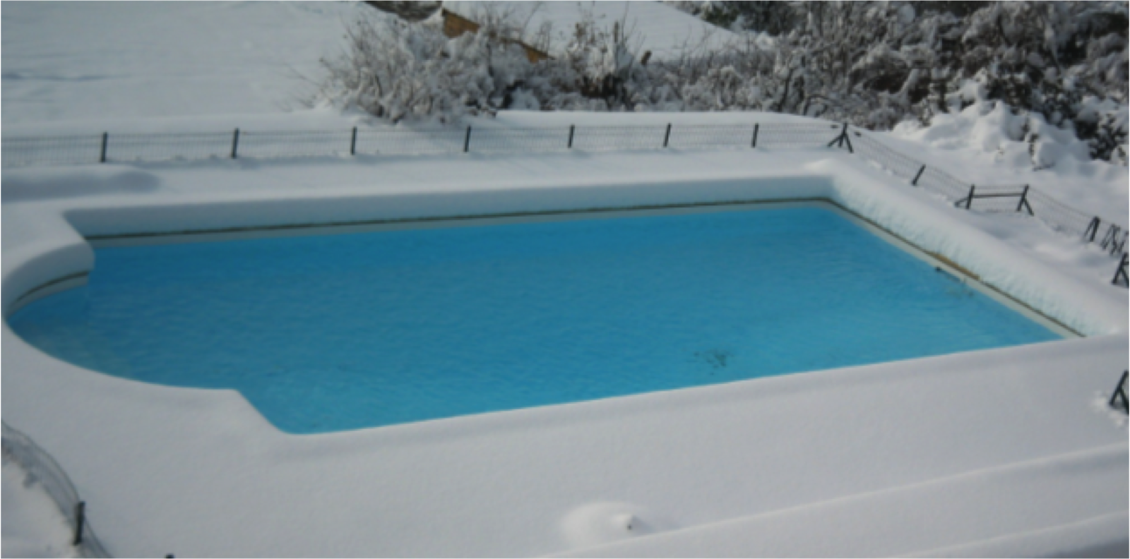 L’hivernage de votre piscine : mode d’emploi L’hivernage de votre piscine : mode d’emploi