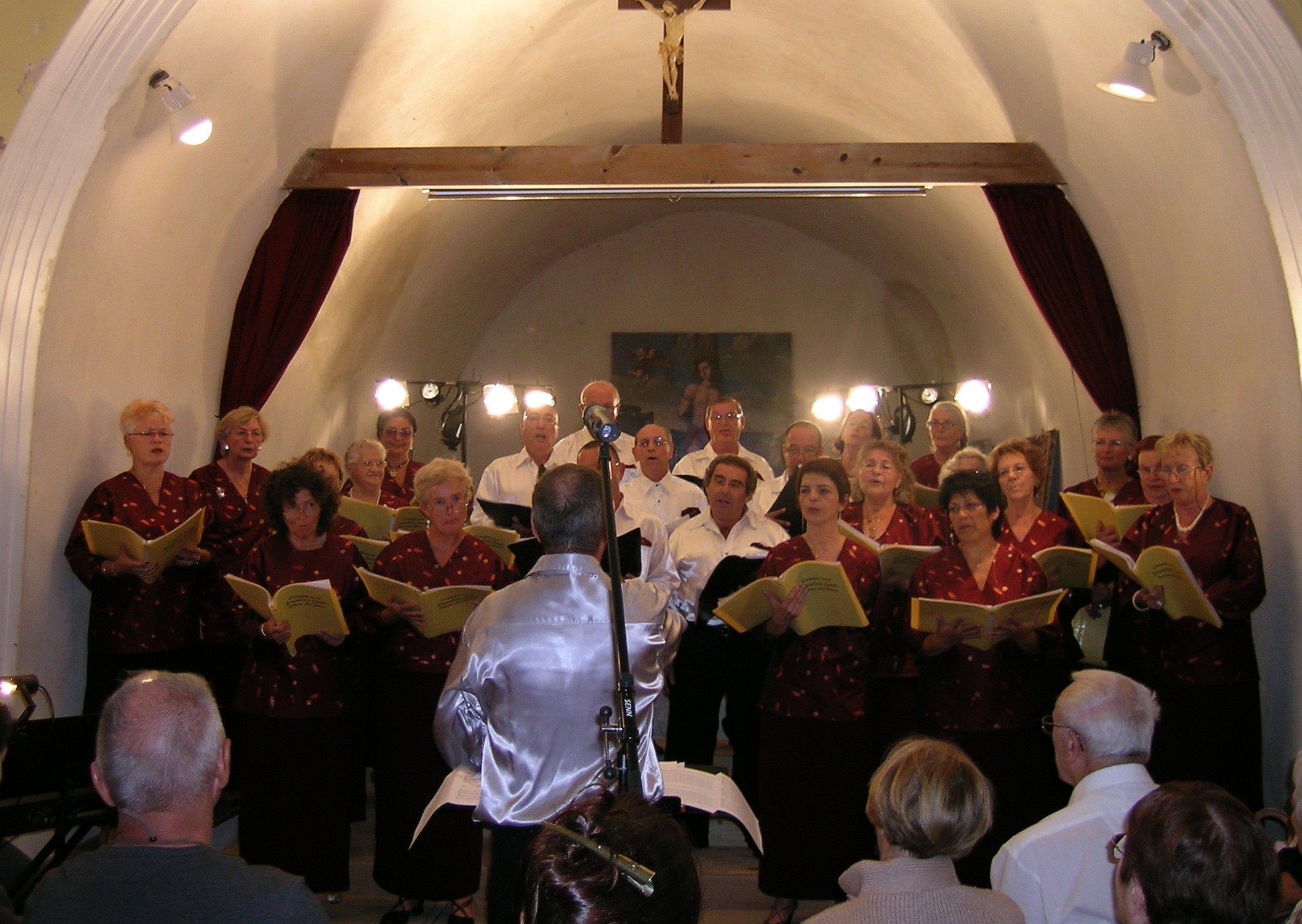 Un festival de chorales  au cœur de la cathédrale  de Riez