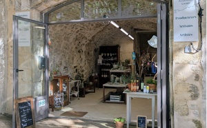 MAN TÈRRA : boutique de producteurs, artisans et  artistes du 04 à Forcalquier