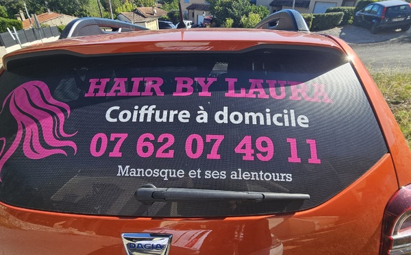 Laura, coiffeuse à domicile :  l’expérience du salon chez vous !