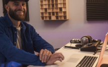 PORTRAIT DE JOSSELIN POLLET ALIAS CLYDE BESSI BEATMAKER...